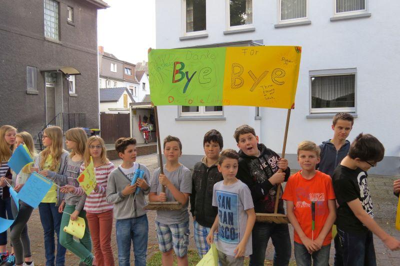 AbschiedvonderSchulgemeindeCzNo005