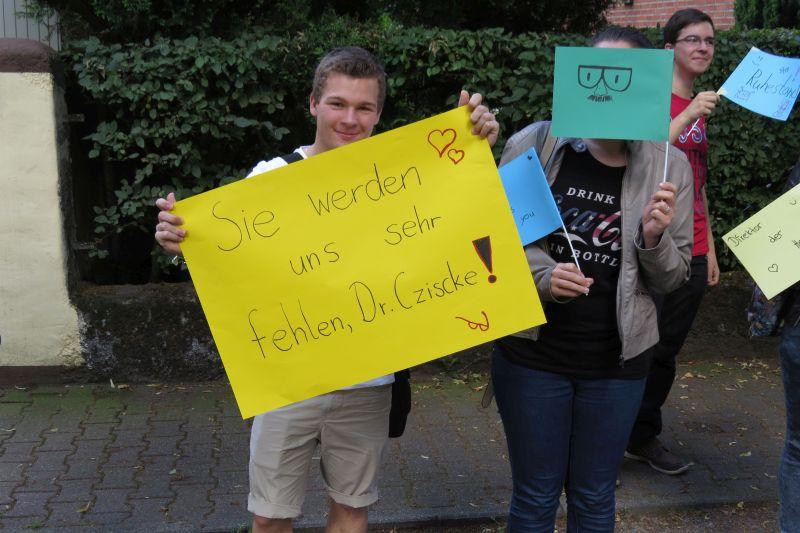 AbschiedvonderSchulgemeindeCzNo008