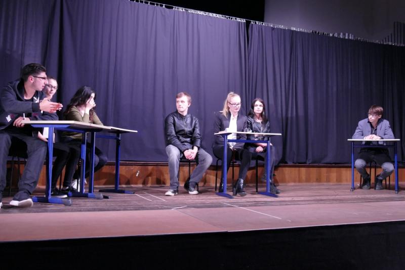 LiteraturQ1No009